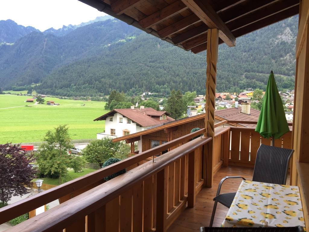 Haus-Nummer 355 Bei Renate & Roland พฟุนด์ส ภายนอก รูปภาพ